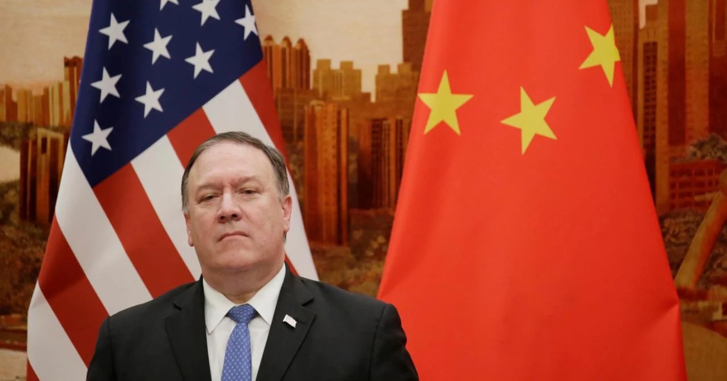 Mike Pompeo met en garde la Chine, des bougies pour commémorer le 4 juin à Hong Kong