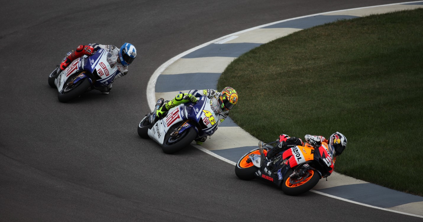 Le Grand Prix de la course de moto à Macao, préparation d’une bulle de voyage avec Singapour