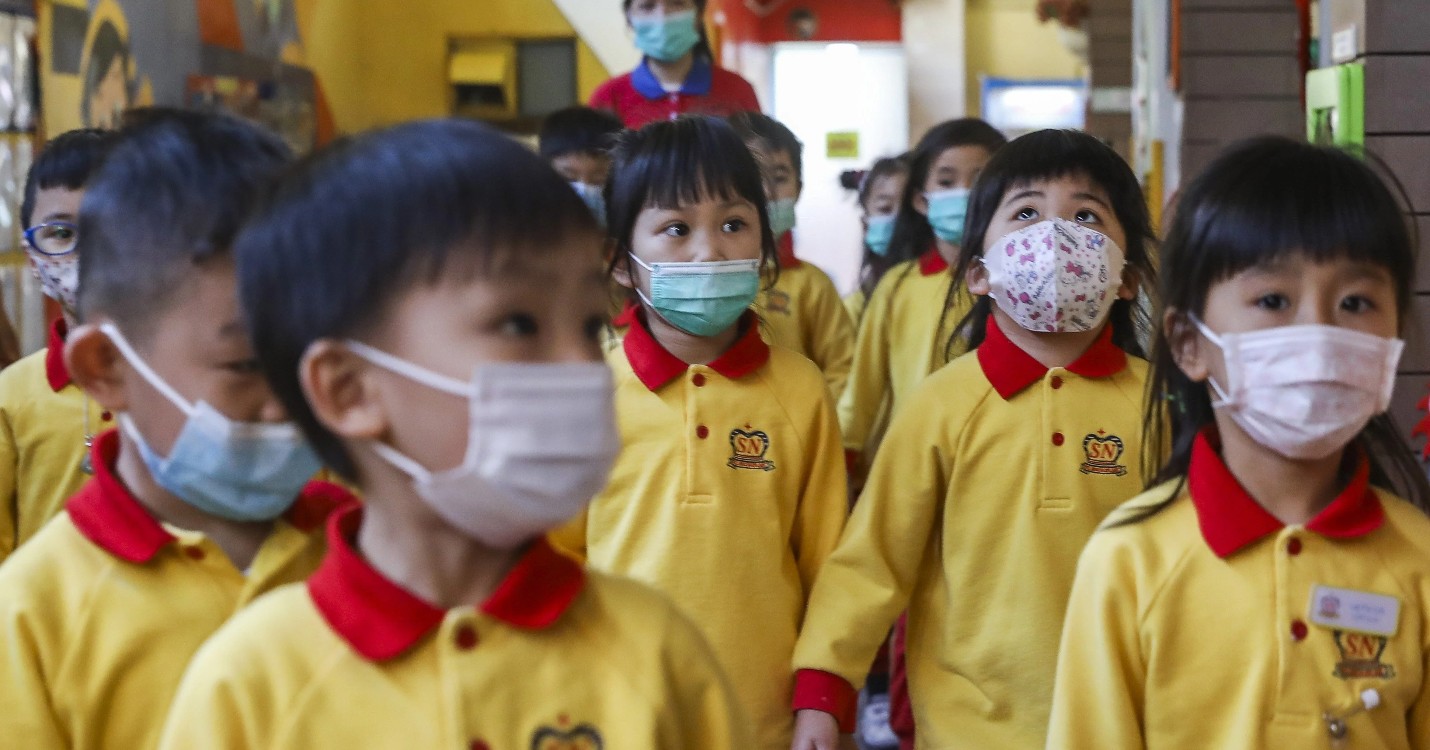 Les syndicats d’enseignants et la fermeture des écoles, Jimmy Lai renvoyé en prison