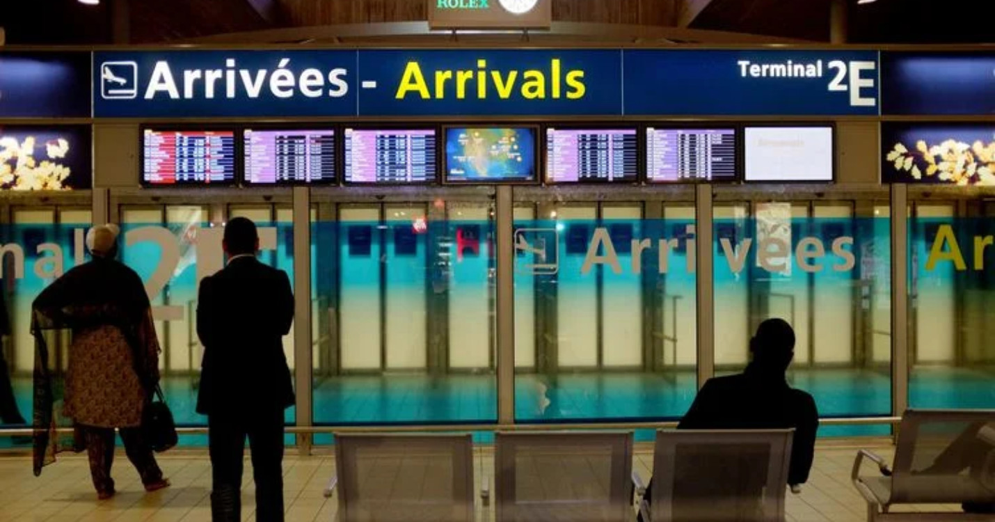 France : restrictions pour les voyageurs en provenance de Chine, vente d’uniformes d’occasion au LFI