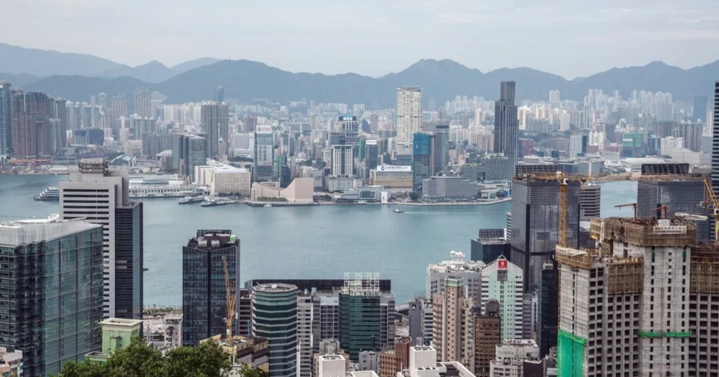 HK dans le top 5 des investissements immobiliers, Diomandé L’Programme ! – 30 ans de  Taratata