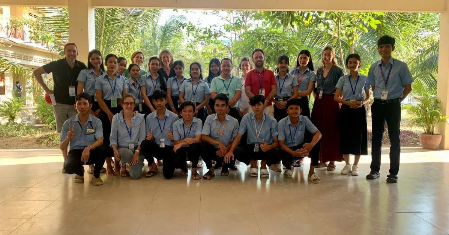 Reportage à Phnom Penh dans une école presque comme les autres
