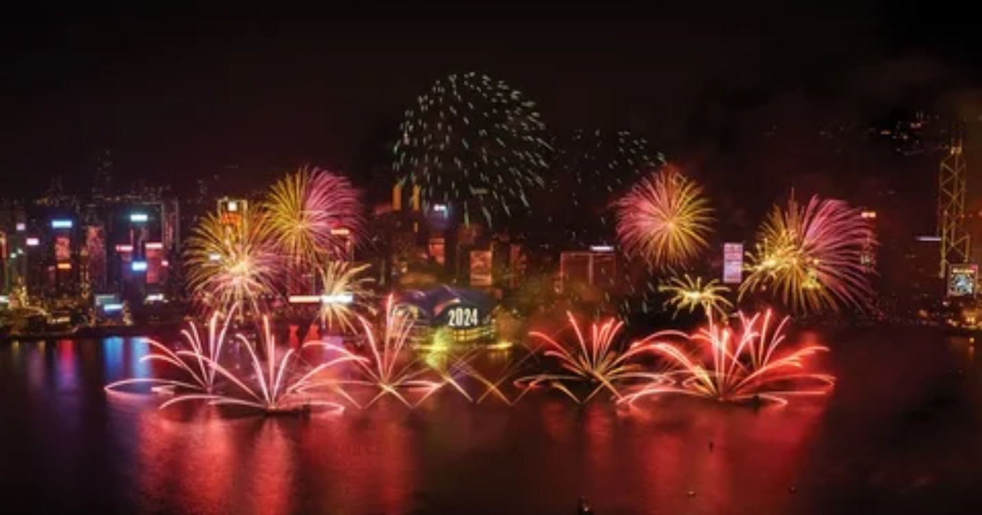 Nouvel an : le plus grand feu d’artifice à HK, vendredi 15 décembre – “On the Rocks” en concert