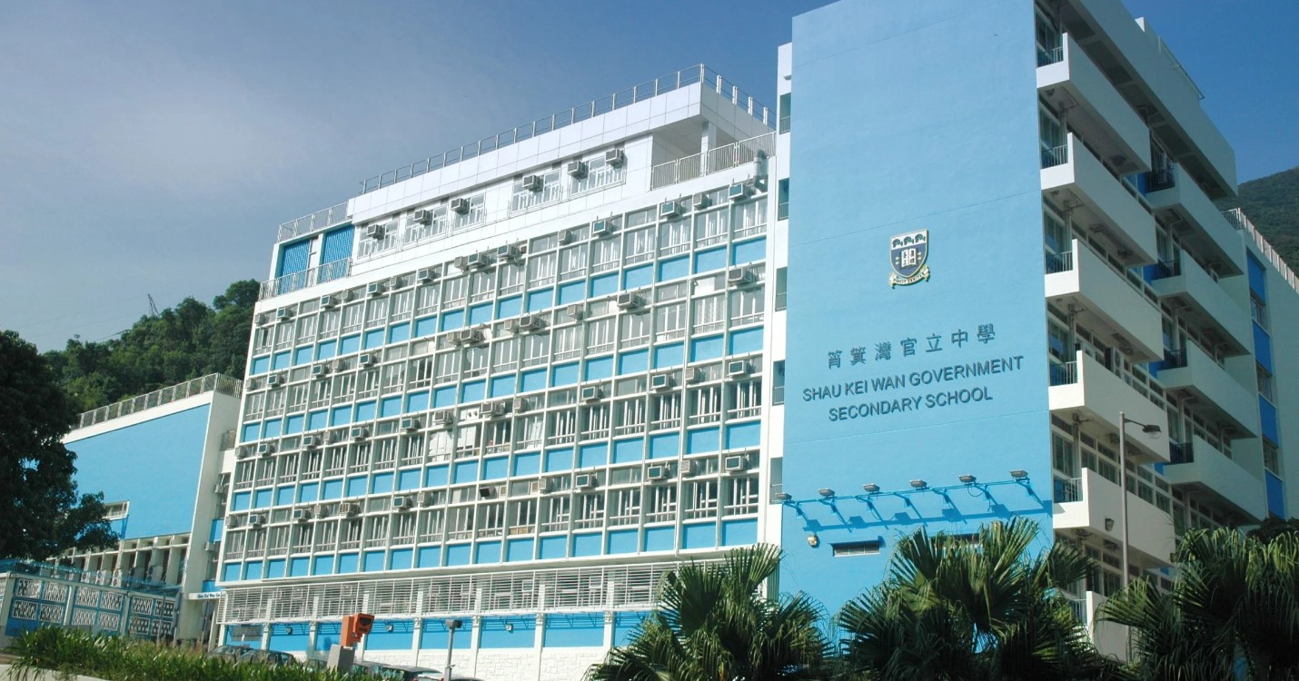 Environ 130 étudiants mis en quarantaine, vaccins : la Chine répond au président Français