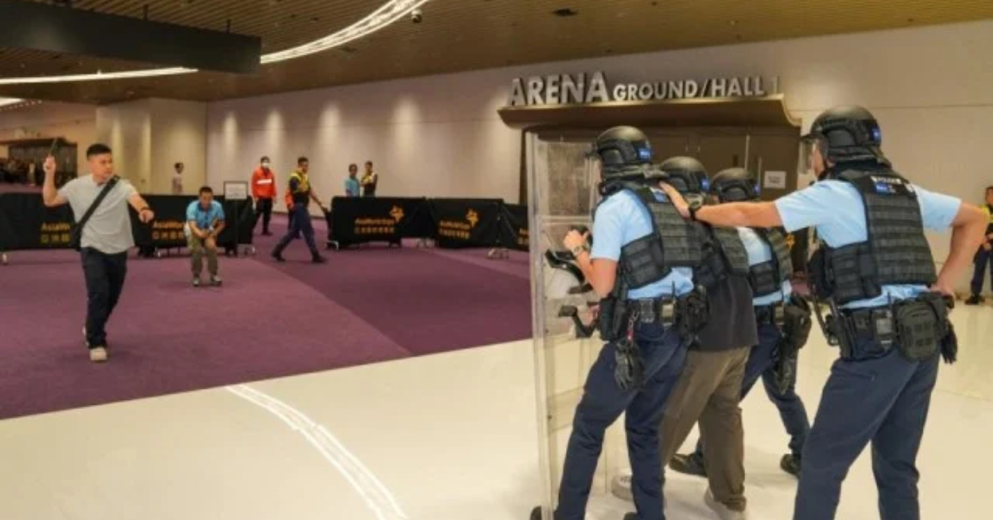 Exercice antiterroriste à AsiaWorld-Expo – ANTIGONE – Représentation supplémentaire le 27 septembre