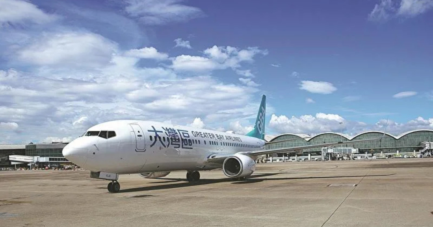 Les aéroports en réseau – Taste France Village face à Victoria Harbour